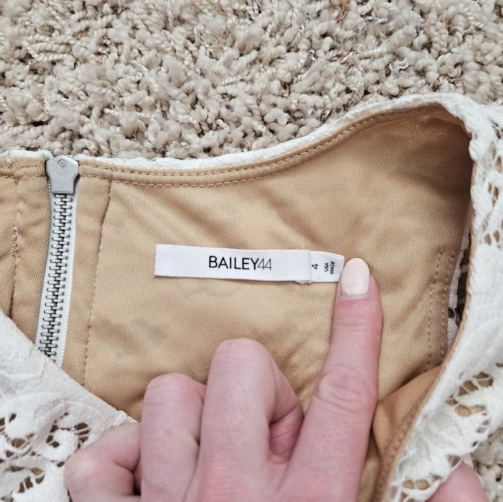Bailey 44 White Lace Desert Moon Dress - size 4 - Picture 3 of 12